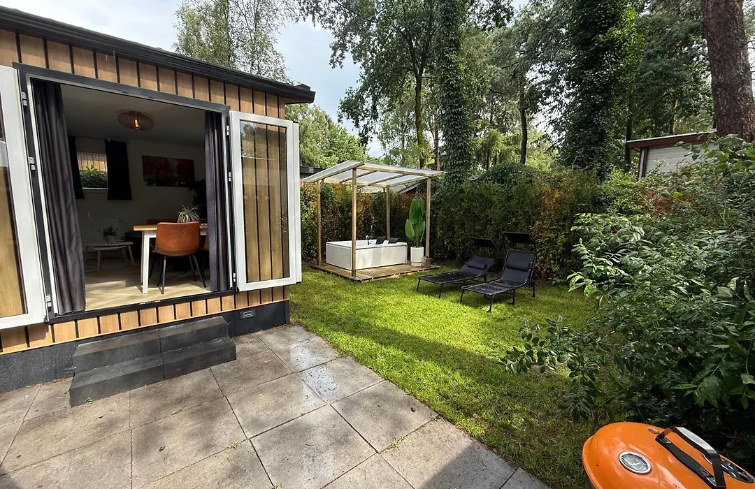 Veluwshof Hoenderloo Holidays Luxe Holidayhomes With Private Jacuzzi'S - Swimmingpool - Tennis Court - Bowling - Supermarket And Children Entertainment-1